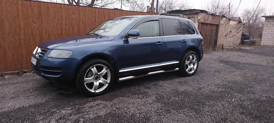 Продам Volkswagen Touareg 2003 год (1)