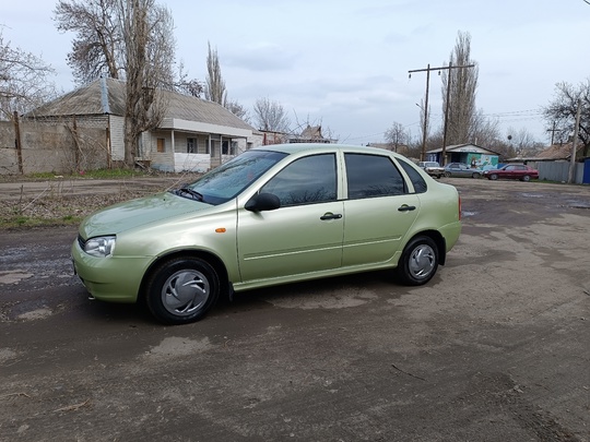 Продам ВАЗ Калина очень в (4)