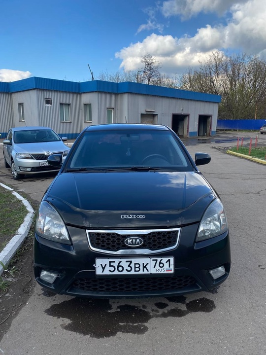 Kia Rio 2 (рестайлинг) 
Автомобиль