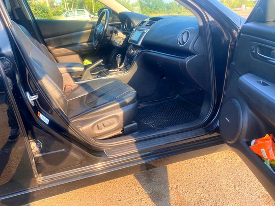 Продам Mazda GH 6 2008 (8)