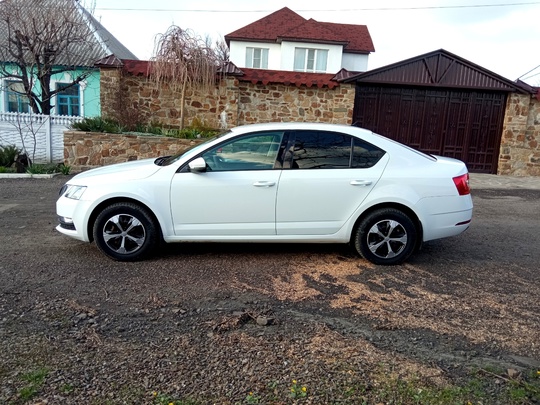 Продам Skoda Octavia A 7 (2)