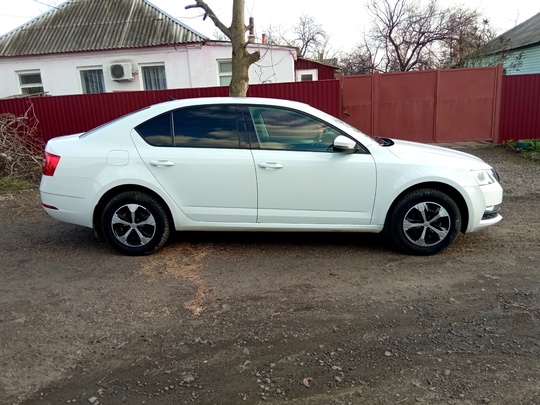Продам Skoda Octavia A 7 (6)