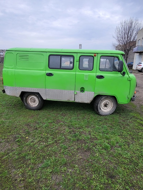 Продам УАЗ буханка, 2001 г., (1)