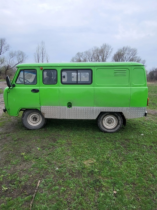 Продам УАЗ буханка, 2001 г., (4)