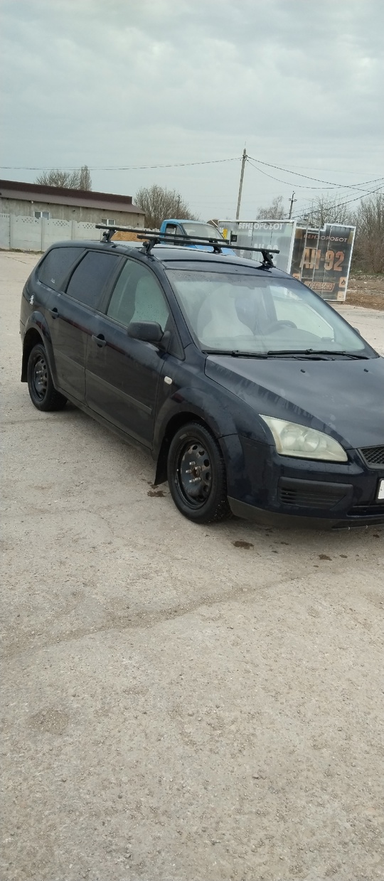 Продам. Не гнилой. 2006г двигатель