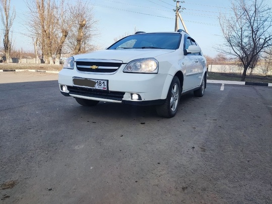 Chevrolet Lacetti универсал 
Год -