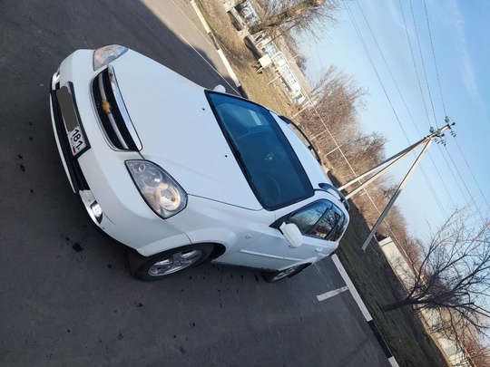 Chevrolet Lacetti универсал 
Год - (4)