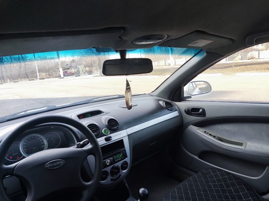 Chevrolet Lacetti универсал 
Год - (8)