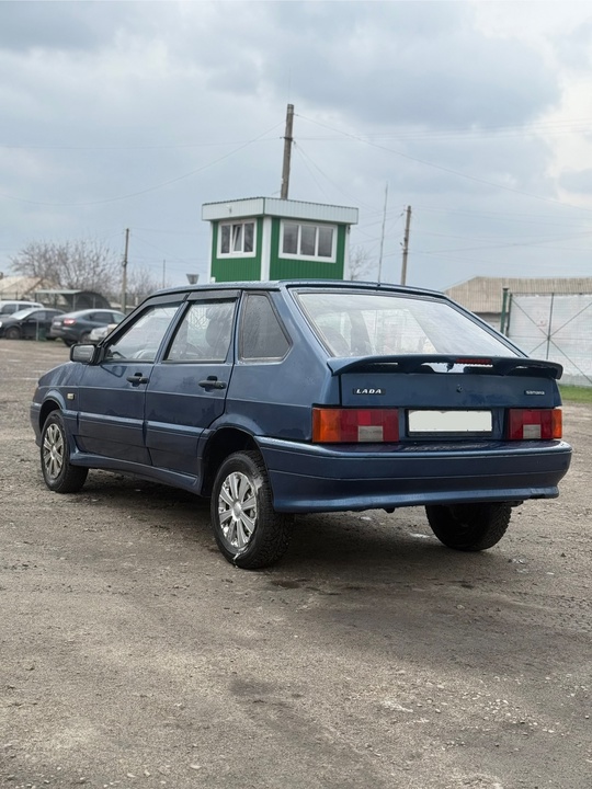 Ваз 2114 2005 год. Двигатель (5)