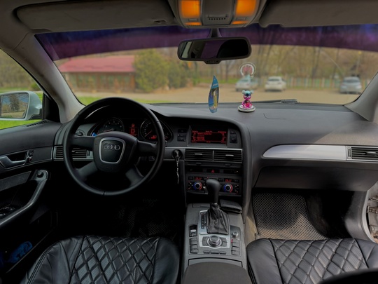 Продам AUDI a6 c6 2005 (6)