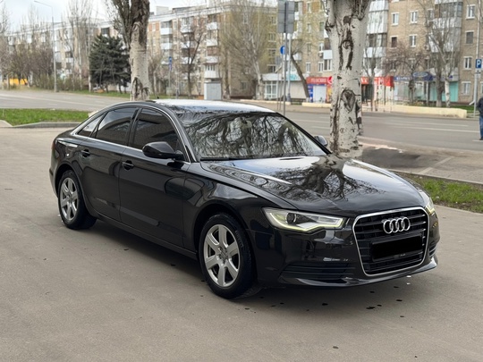 Audi A6 C7 2013 год
Автомобиль (5)
