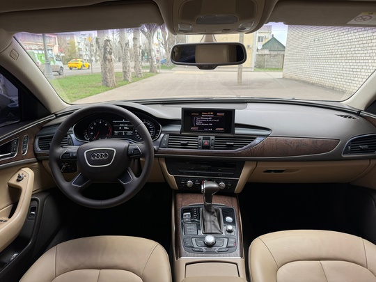 Audi A6 C7 2013 год
Автомобиль (7)