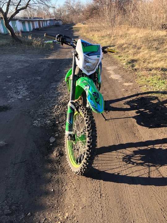 Продам regulmoto zr 250
На ходу (1)
