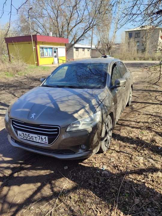 Продам Пежо 301 .2013 год