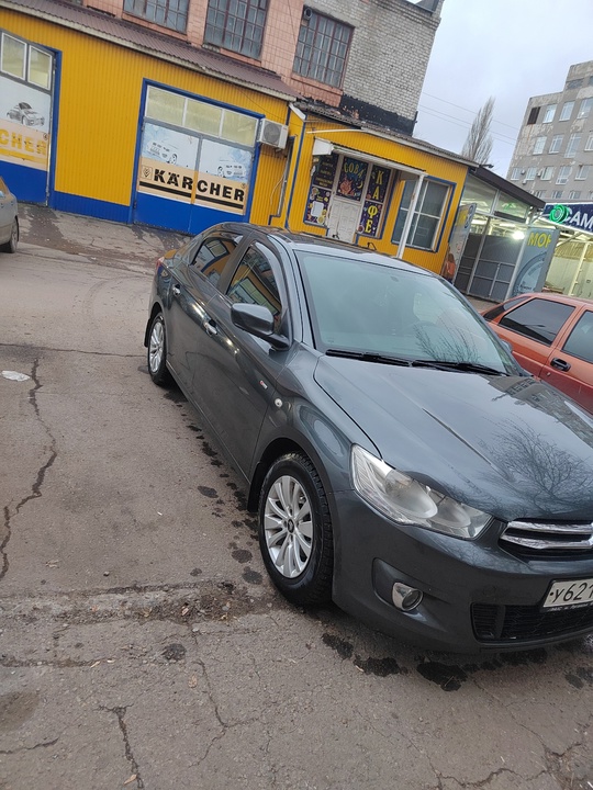 Продам Citroen c-elysee 2013г
Двигатель 1,6