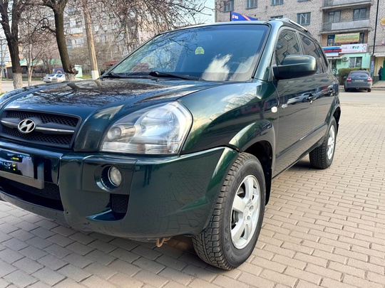 Продам Hyundai Tucson 2007 года (6)