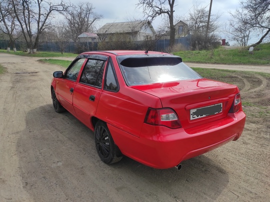 Продам daewoo nexia 2011 года (5)