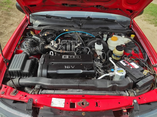 Продам daewoo nexia 2011 года (8)