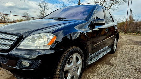 Mercedes-Benz ML 350

год выпуска: 2007
объём (2)