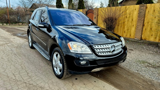 Mercedes-Benz ML 350

год выпуска: 2007
объём (6)