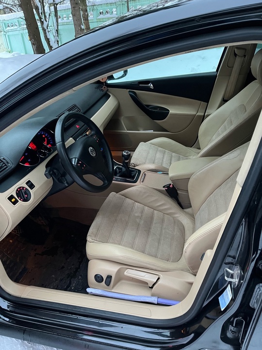 Passat b6 2.0fsi 6мкпп
Пробег 305000
Год (9)