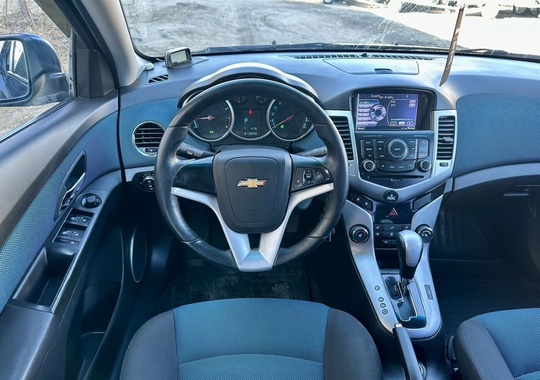 Chevrolet Cruze
Бензин 1.8
2011 год
Пробег 215к
Классический (8)