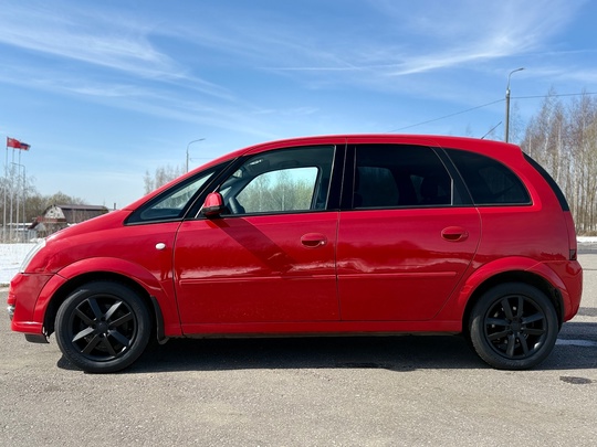 В продаже автомобиль Opel MERIVA (7)
