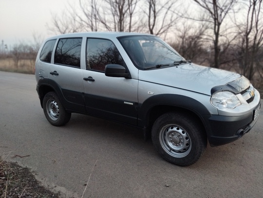 Продам Chevrolet Niva 1.7л. 2012