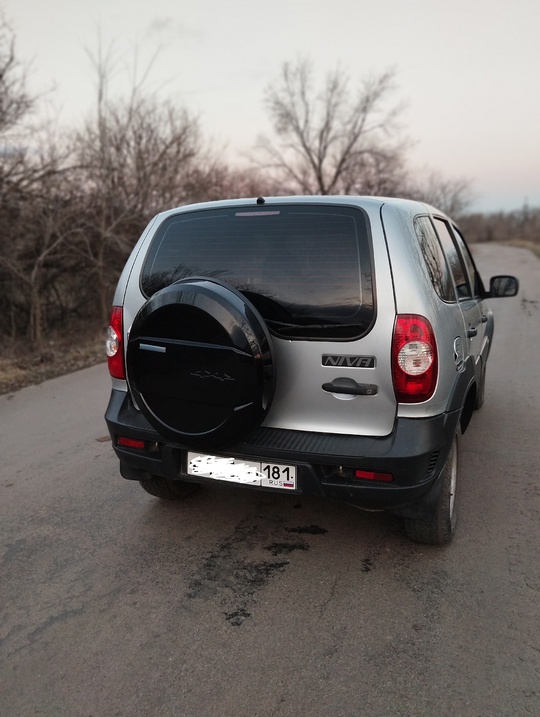 Продам Chevrolet Niva 1.7л. 2012 (2)