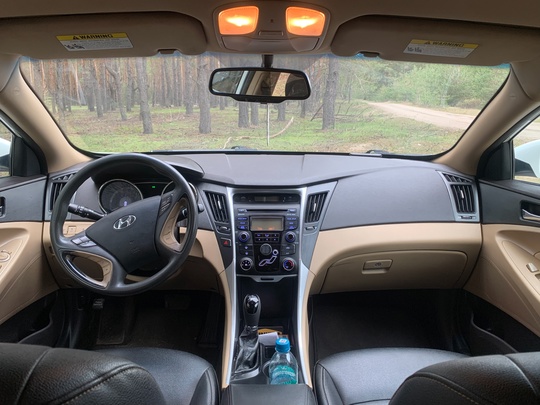Hyundai Sonata 2013 год
2.4 на (4)