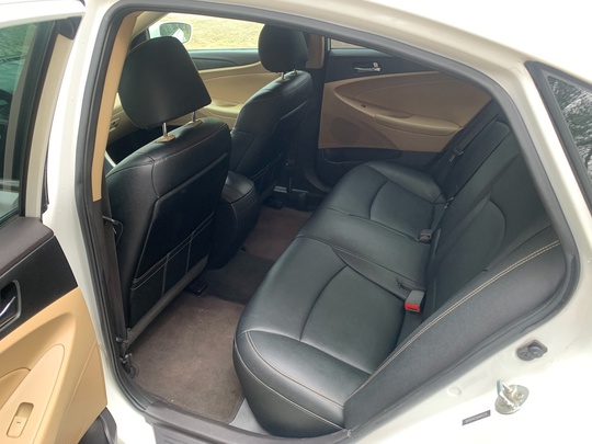 Hyundai Sonata 2013 год
2.4 на (5)