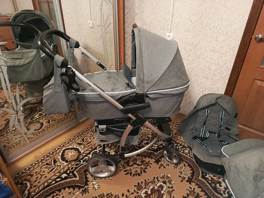 Продам коляску район Ватутина, 5000р