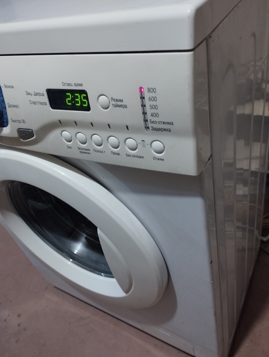 Продам стиральную машину в отличном (2)