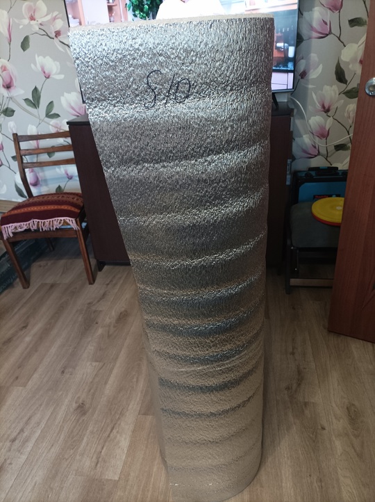 Продам:
1) часть панели 2.5х0.88 - (1)
