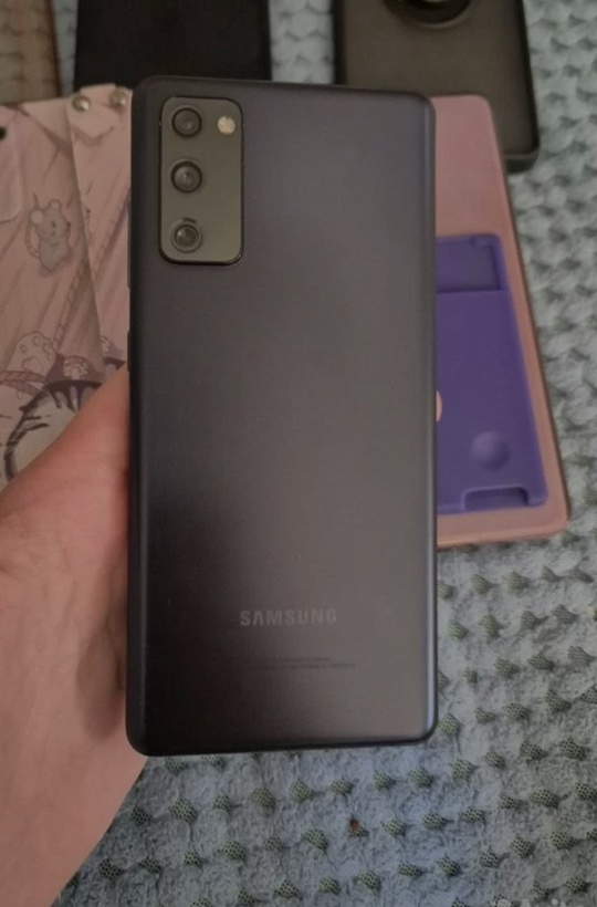 Продажа/Обмен
Samsung Galaxy S20FE
128/6гб
Экран имеет 120 (1)