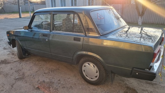 Продам ваз 2107 
2010 год (2)