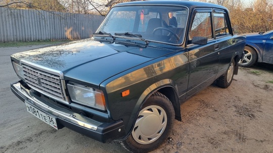 Продам ваз 2107 
2010 год (8)