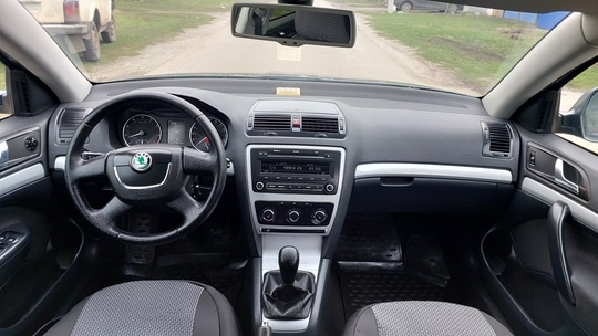 продаже 
Skoda Octavia
Объем мотора: 1.6 (4)