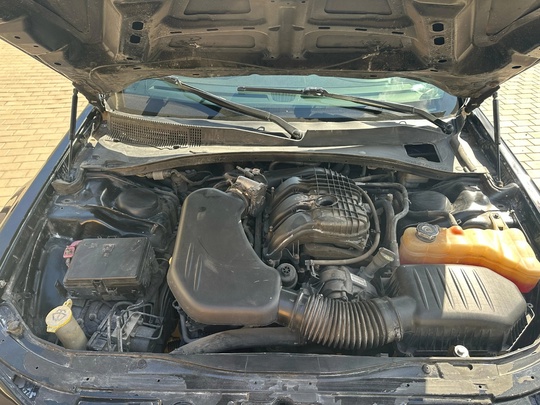 Chrysler Serie 300 С
2014 год
3.6 (4)
