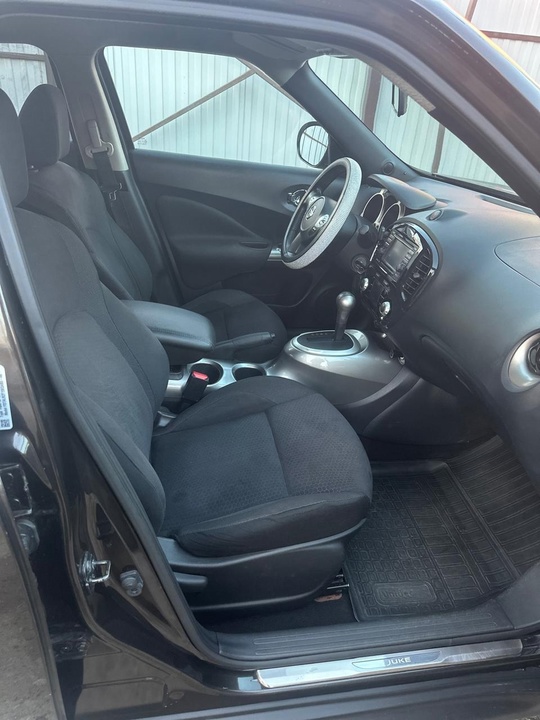 Срочно продам! Nissan Juke 1.6 (4)