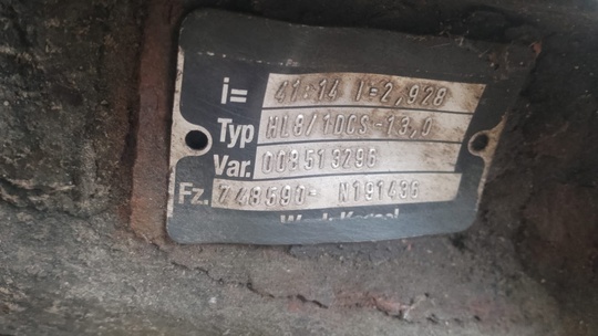 Продаю запчасти б/у на грузовые (8)
