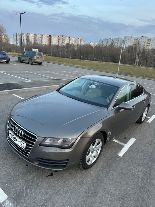 Audi A7 2010г 2.8л 220л.с (2)