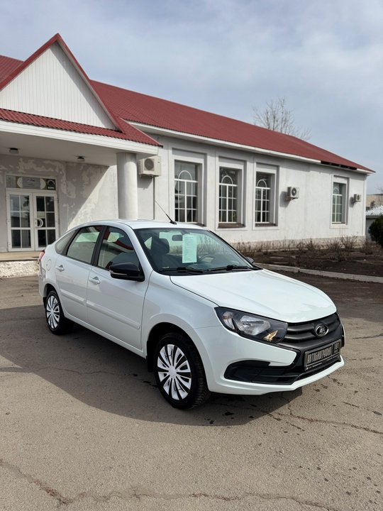 LADA Granta лифтбек 2023 г.в.