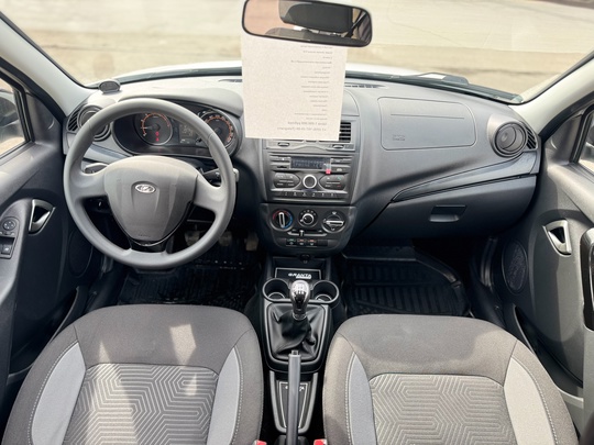 LADA Granta лифтбек 2023 г.в. (7)