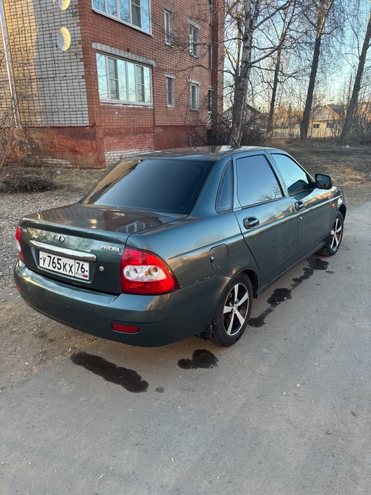 Приора 2011 год. Пробег 212000км
г. (3)
