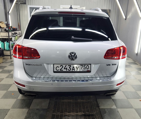 Продам Volkswagen Tuareg 3.0 d (7)