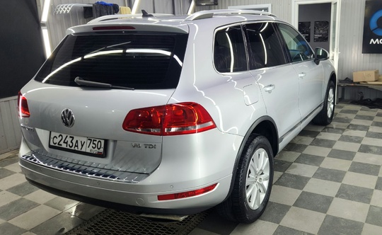 Продам Volkswagen Tuareg 3.0 d (8)