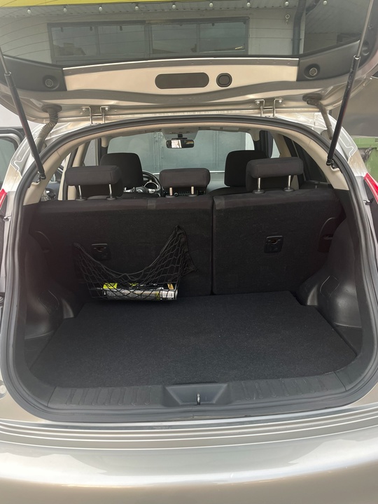 Продам Nissan Juke 2013 год, (7)