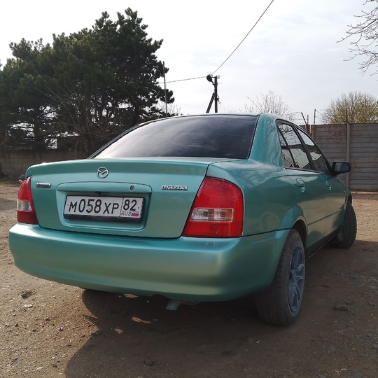 Мазда протэжэ. 1.6. автомат. 410₽ (4)
