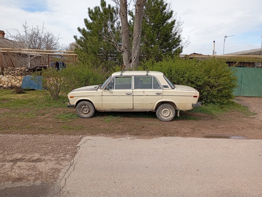 Продам ВАЗ 2106 . 1984г (4)